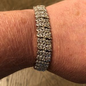 Genuine diamond tennis bracelet!